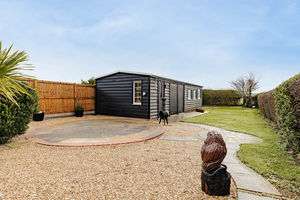 Photo 14- click for photo gallery